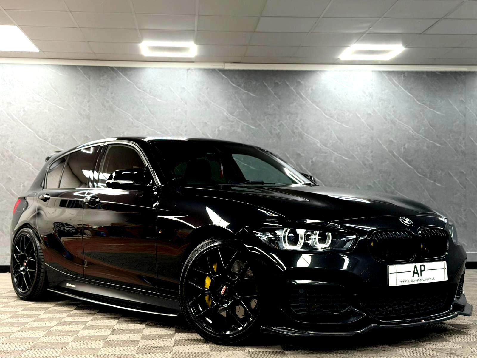 BMW 1 Series secondary view